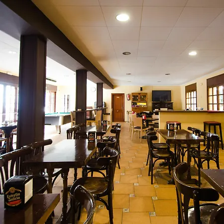 Lloret 2* 료렛 드 마르